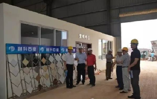 廣西加工貿(mào)易與物流業(yè)考察團到廣西利升石業(yè)考察